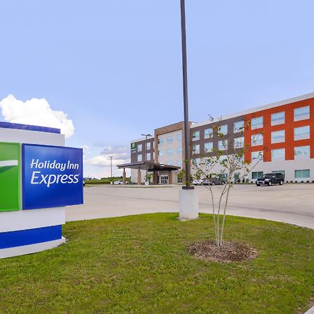 Holiday Inn Express Donaldsonville By Ihg Exterior photo