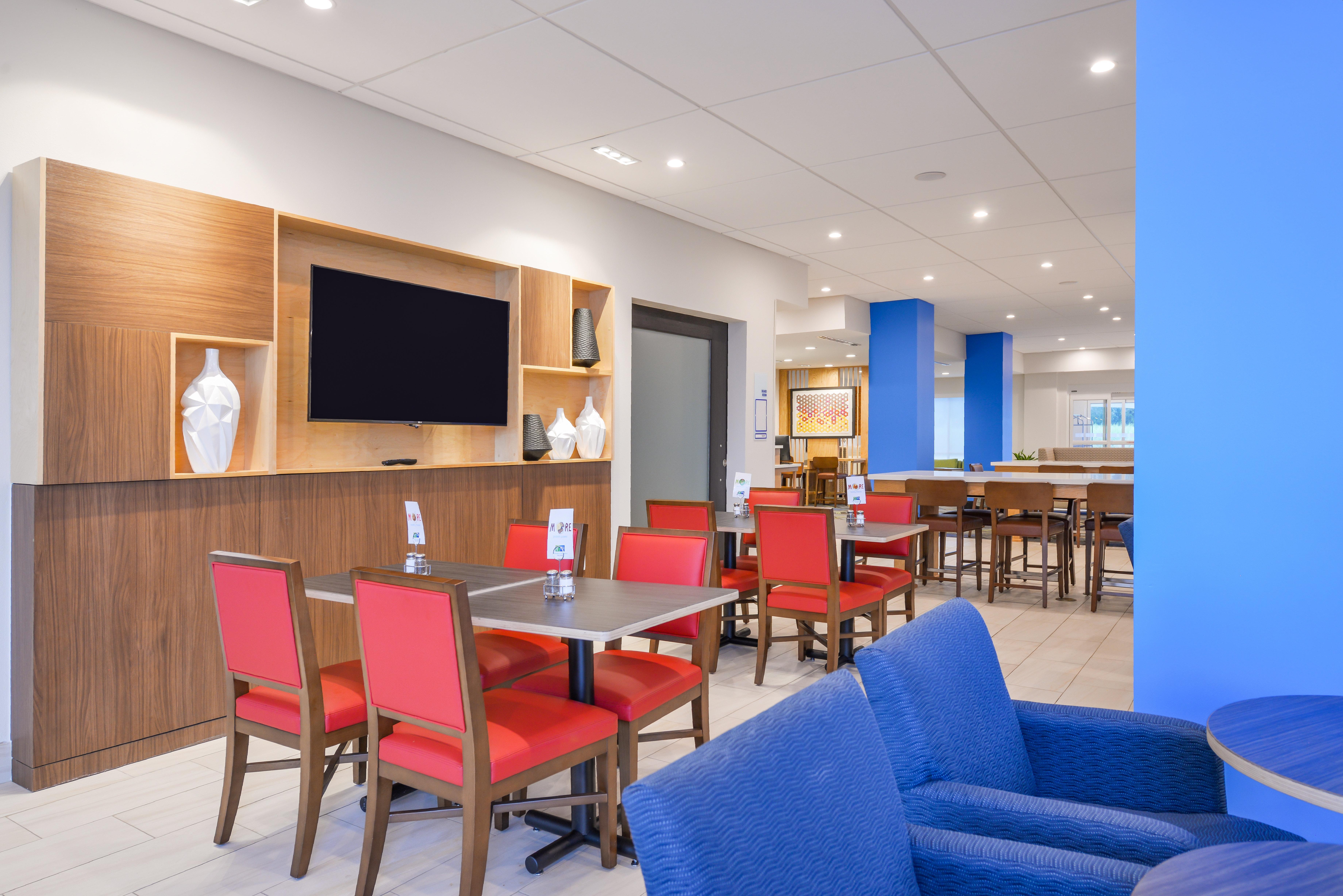 Holiday Inn Express Donaldsonville By Ihg Exterior photo