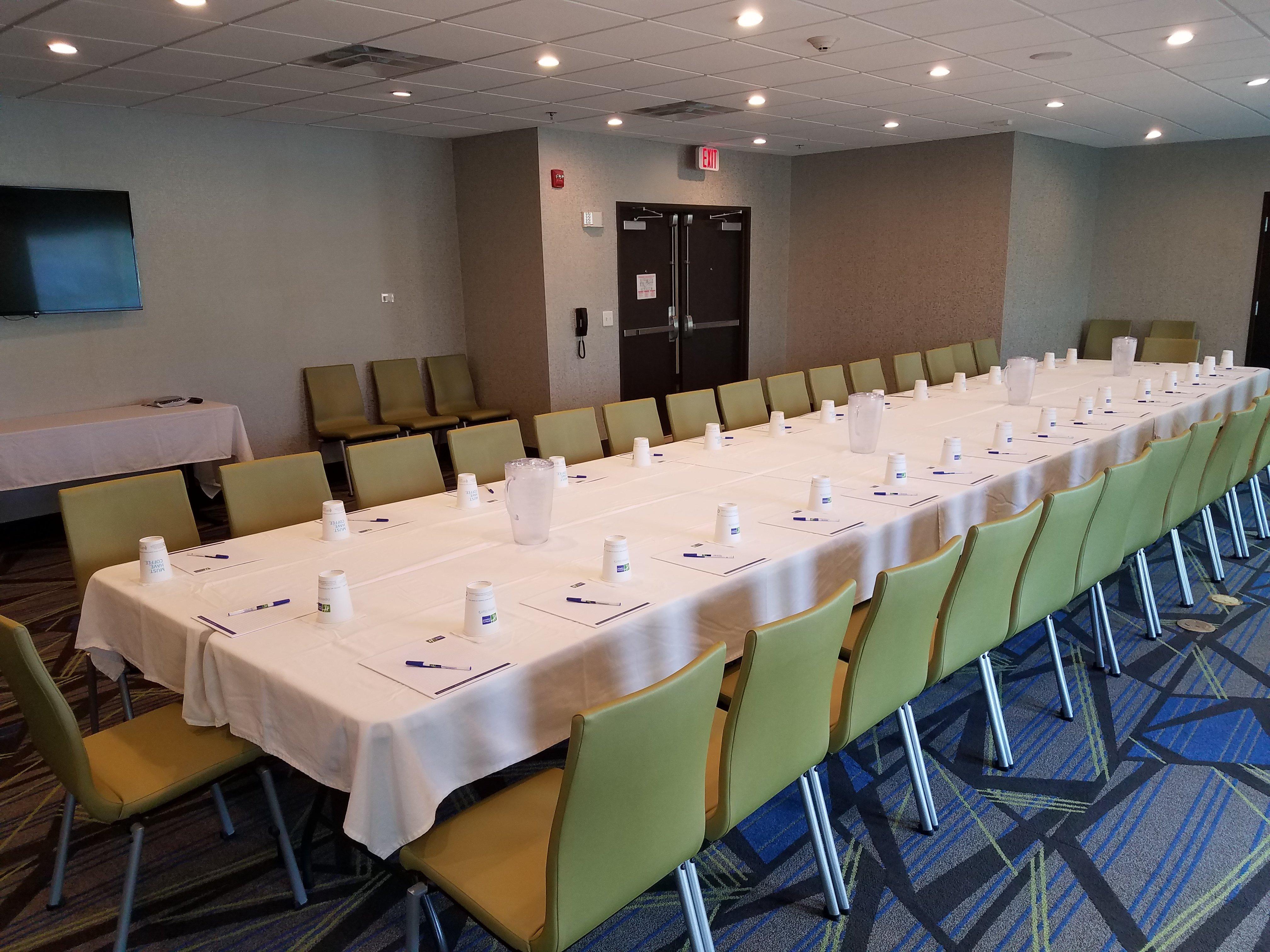 Holiday Inn Express Donaldsonville By Ihg Exterior photo